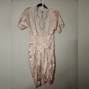 Vintage Jessica McClintock pleated coquette fairy core cottage core lace dress